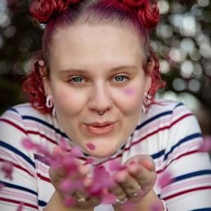 Meet your Posher, Kaylee